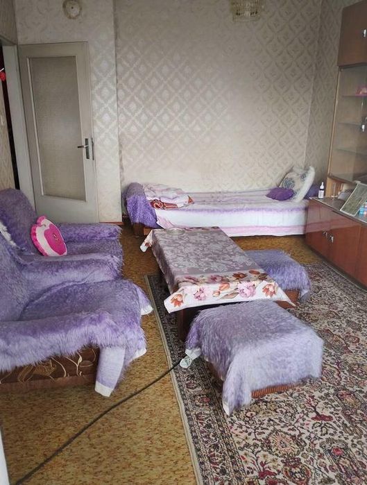Двустаен апартамент в ж.к. Света Троица