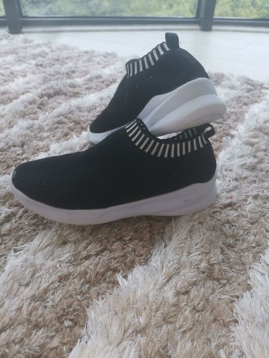 Леки дишащи детски обувки 33 номер