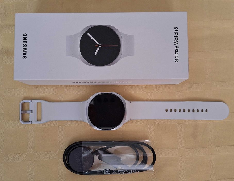 Смарт часовник  Samsung Galaxy Watch 8 , 44 mm