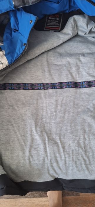 Весенняя куртка на мальчика