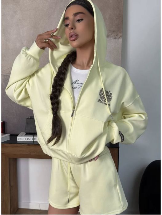 Новый костюм двойка