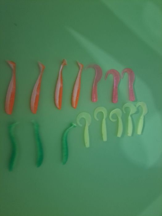 Продам силиконовые приманки