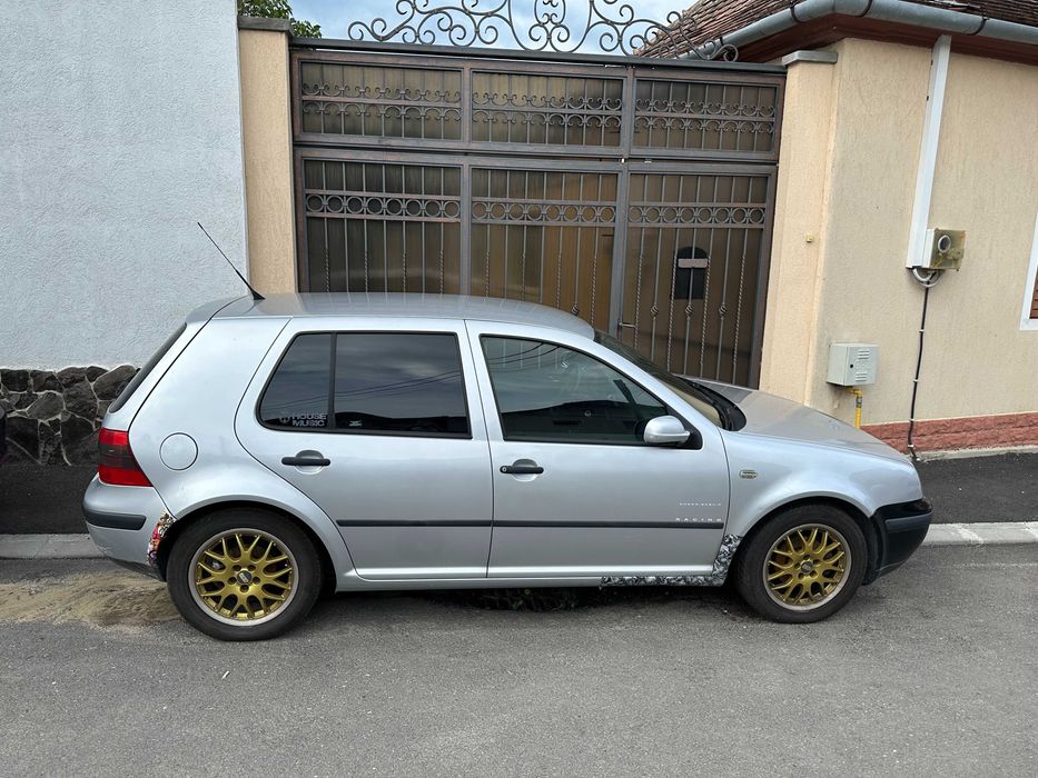 VOLKSWAGEN Golf 2001 — imagine 2