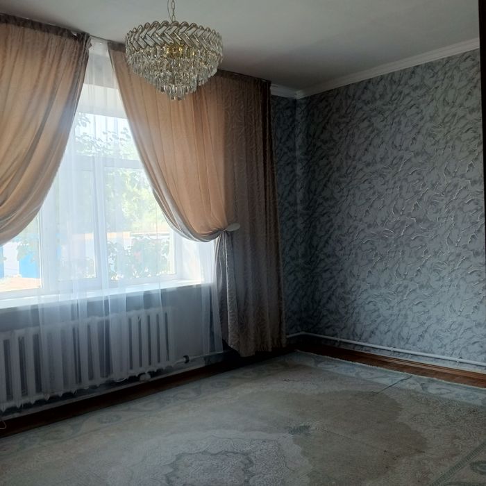 Продаётся 3 комнатная квартира