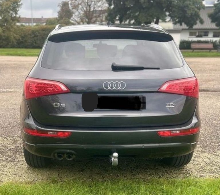 Piese Dezmembrez Audi Q5 2.0 CGL Dsg / NHD Carlig usa spate fata stop
