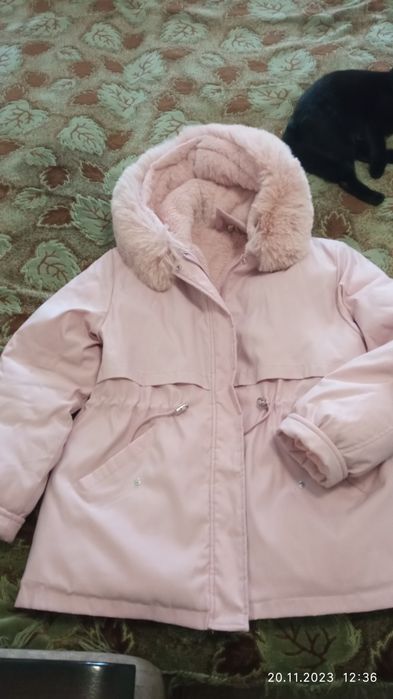 Продам зимнюю куртку