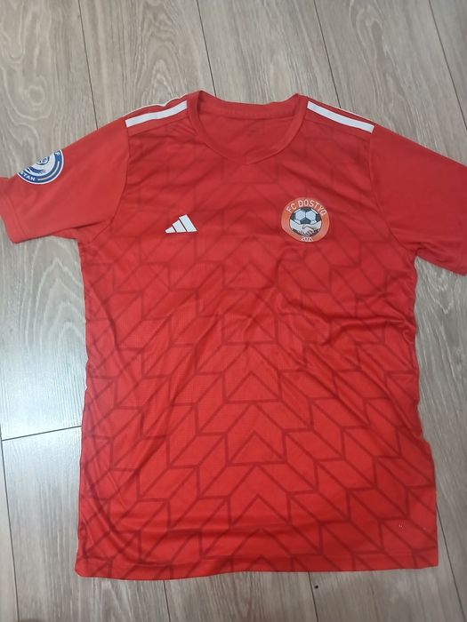 Футболки,кипы и брендовые