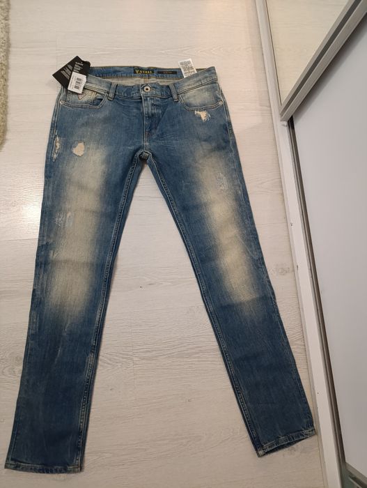Blugi  dama Guess