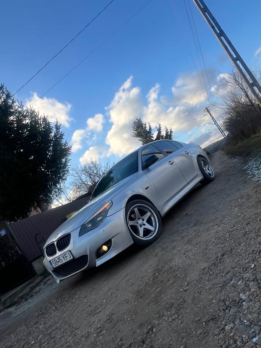 Vând schimb BMW e60 2.5 automat