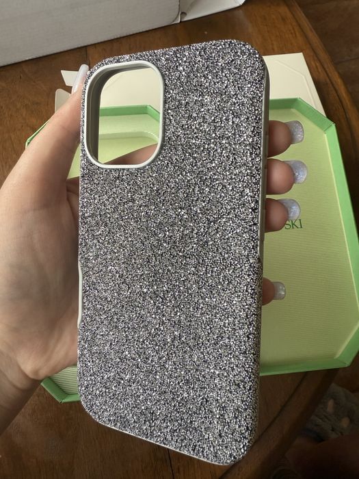 Husă Swarovski iphone 16 Noua