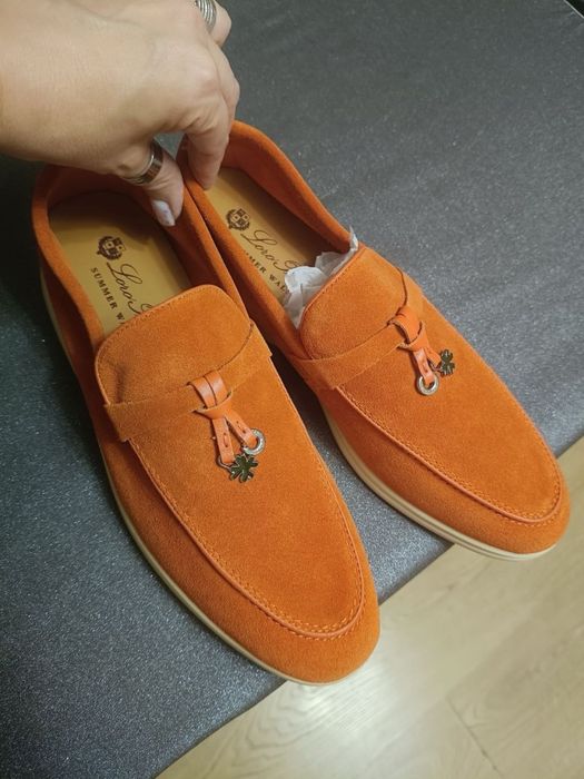 Лоферы новые замша
