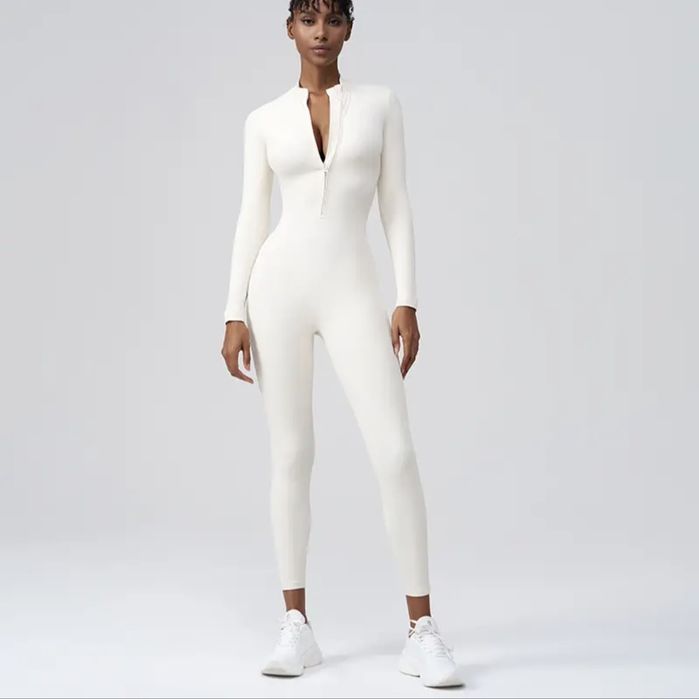 Трендовые комбинезоны люкс качества