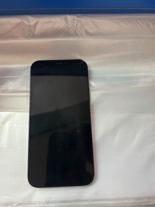 Iphone 12 черный 64 гб