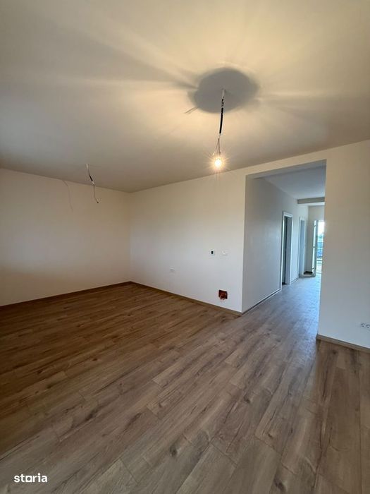 Duplex 4 Camere Cu 3 Dormitoare – Moșnița Nouă, Strada Gaitei 150.000