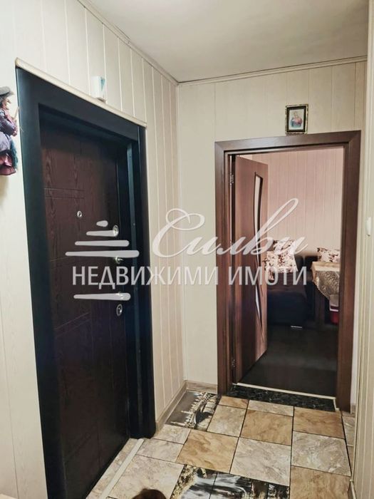 Продава се Двустаен апартамент в Шумен, Тракия - 61 кв.м за 1463 €/кв.м - Снимка #6