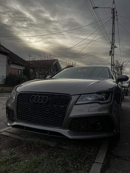 Sigla emblema Audi pentru grila fagure