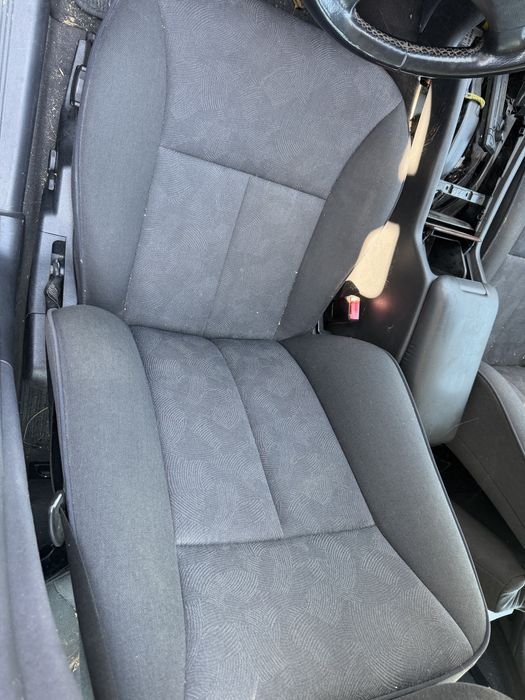 Предни седалки за Мерцедес Е класа W210 facelift Mercedes E klasa