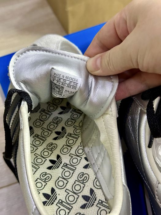 Кроссовки оригинал Adidas