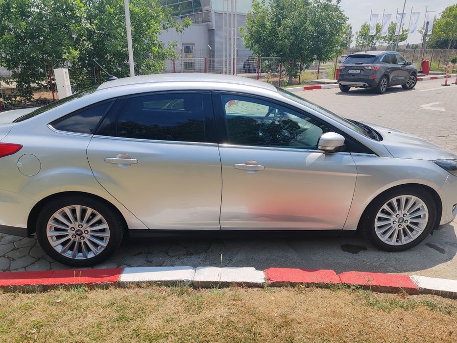 Ford focus 2017 benzina