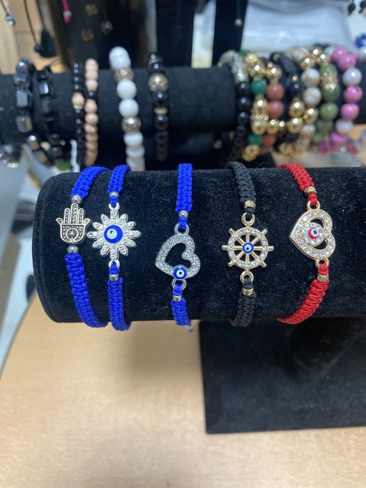 Ръчно правени Гривни ,обеци  и гердани