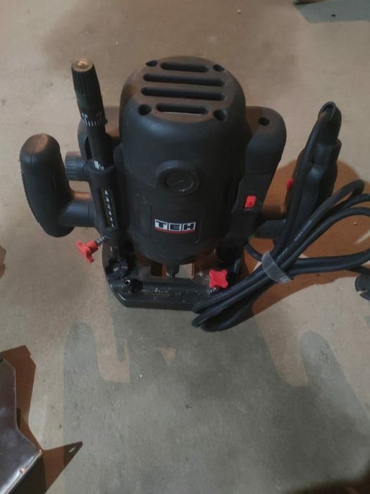 Продается фрезер