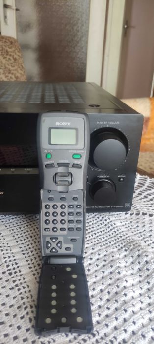 Усилвател Сони..