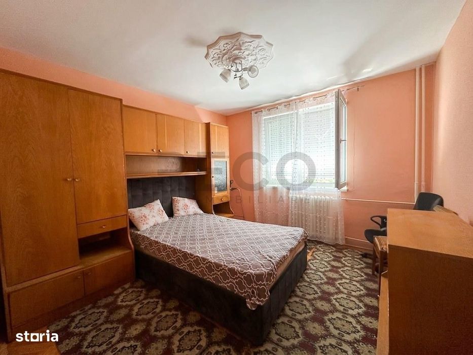 RECO Apartament la etaj 1 pe Bulevardul Dacia — fotografia 1