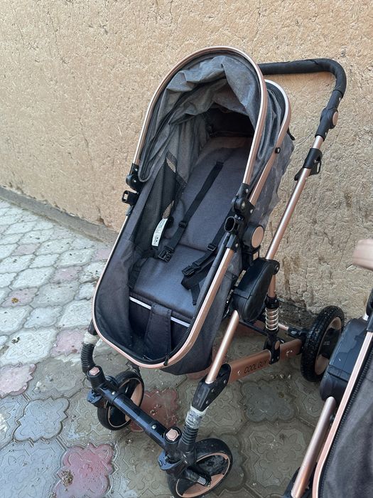 Продам детские вещи