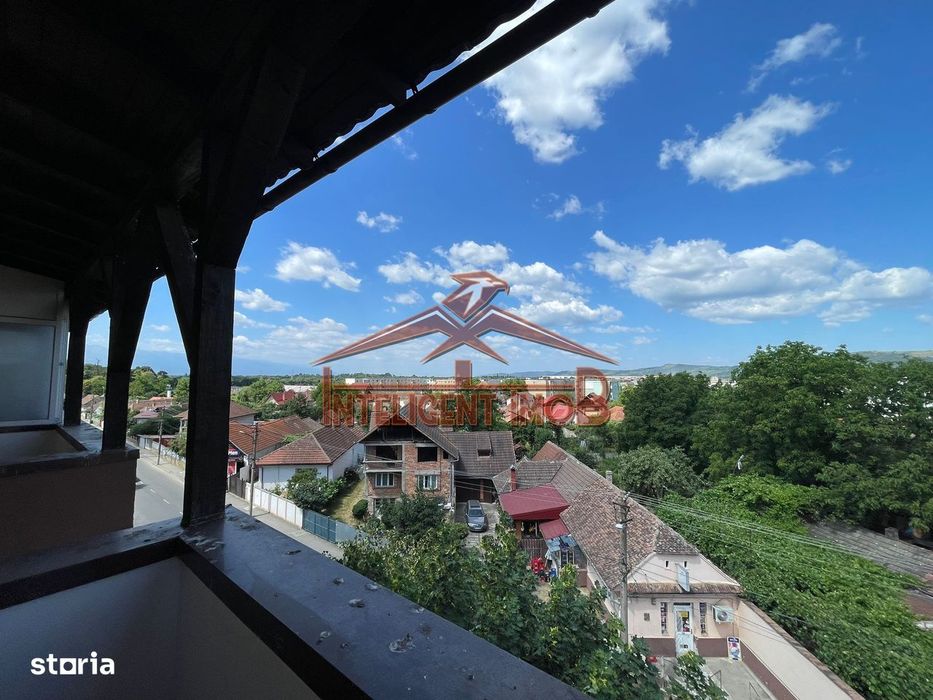 Apartament tip Duplex 3 Camere cu Vedere Panoramică și scara interioar