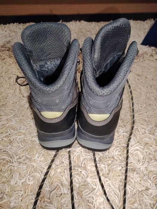 LOWA gore-tex висок клас