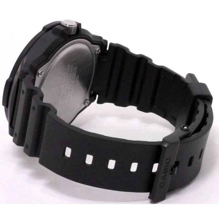 Ceas barbatesc Casio Standard.