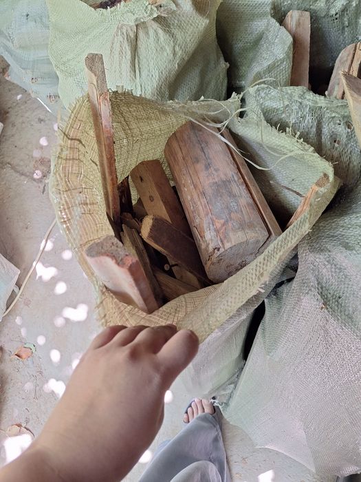 Продаются дрова для растопки и для бани