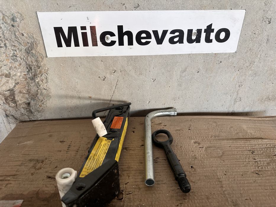 Крик ключ и кука ауди а6 а7 / audi a6 a7