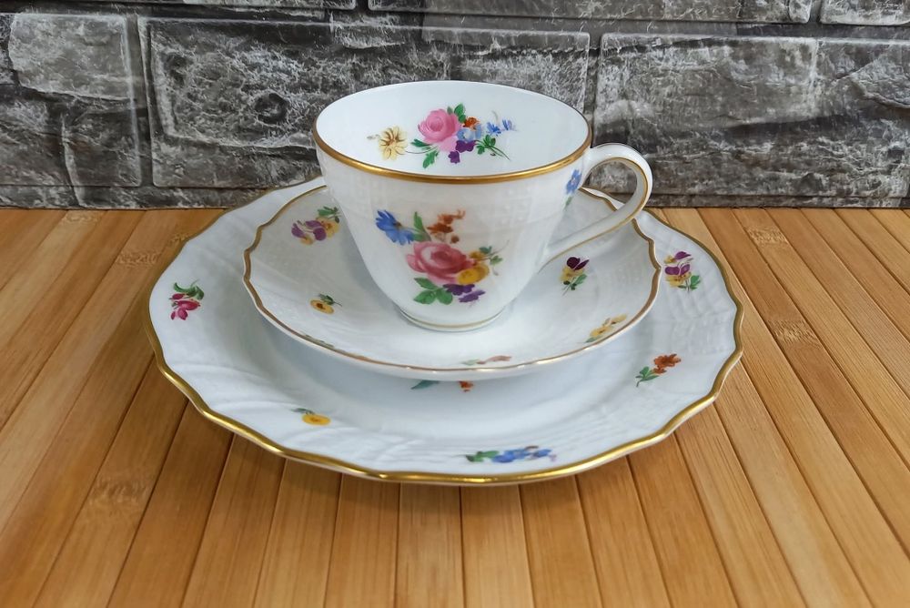 Порцеланов сервиз за кафе и хранене - Hutschenreuther Dresden