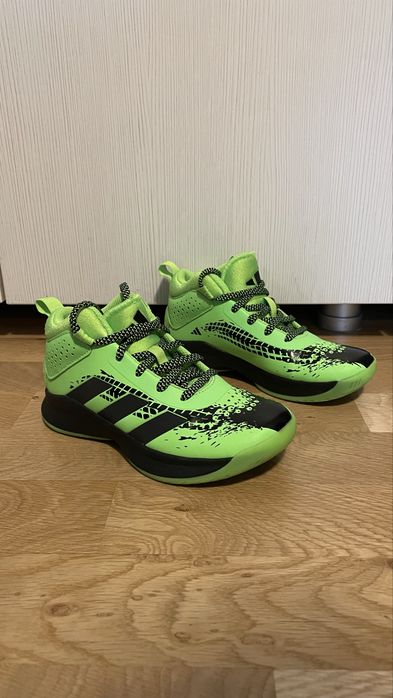 Ghete Adidas baschet 32