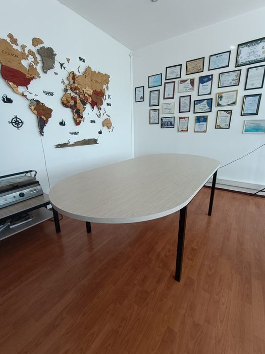 Подаётся отличный стол