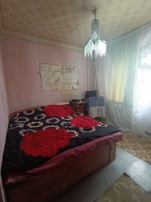 Продаётся 4-х комнатная квартира в Сергели 8