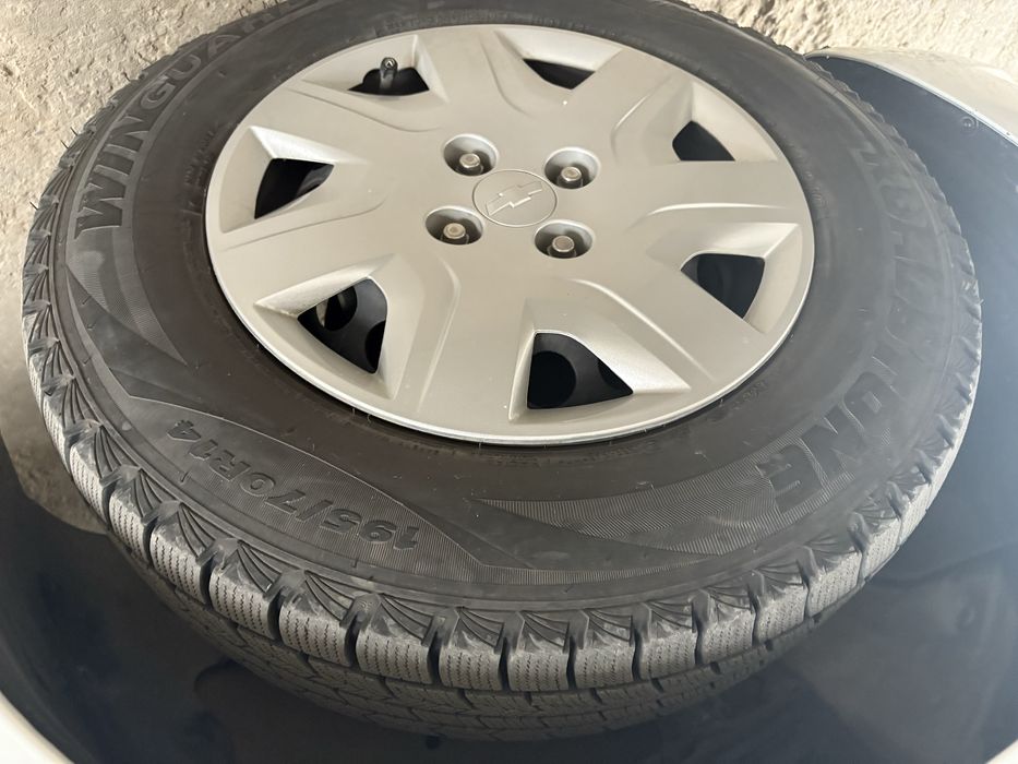 Зимние шины 195/70/R14