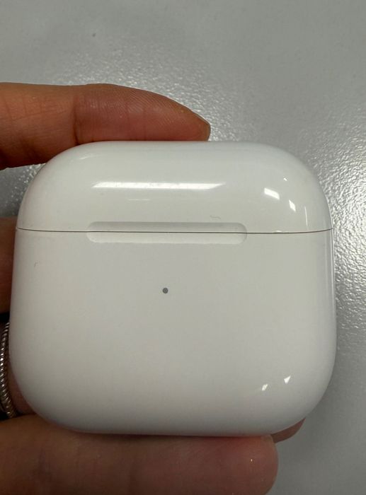 AirPods  Кейс Pro 3 без наушников