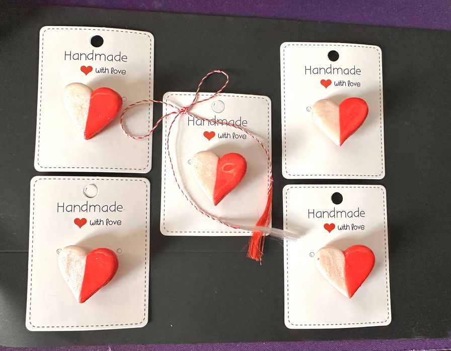 Broșe-Mărțișor handmade din lut polimeric