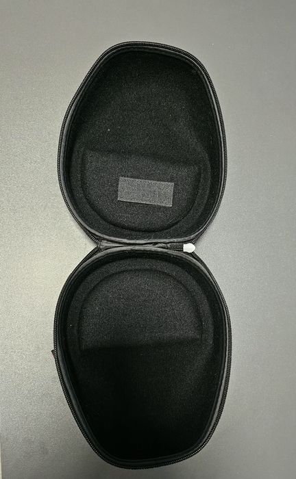 Carcasa pentru casti gaming HyperX Cloud, Negru