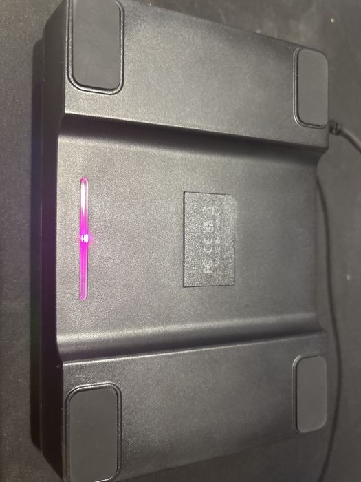 Продам микшер fifine sc3