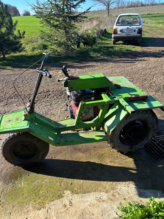 Продава се мотоблок