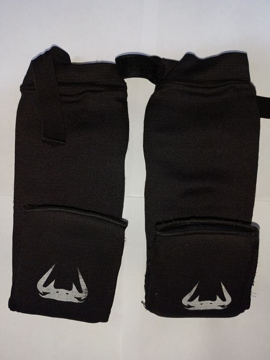 Футы "Venum" (спортинвентарь)