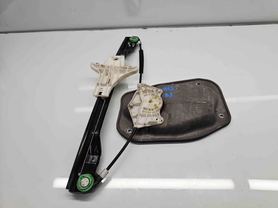 Macara electrica geam dreapta spate Volkswagen Golf 5 Plus (5M1) [Fabr