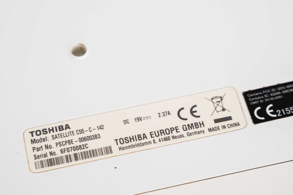 Toshiba Satellite C55-C-142 - Intel Core i3, 4 GB RAM, 1TB HDD