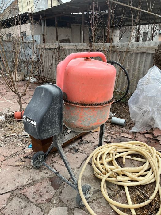 Бетонамешалка бу