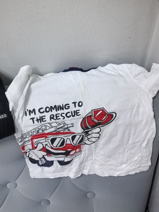 Текин отдам даром 3 ёш болага кийим лар