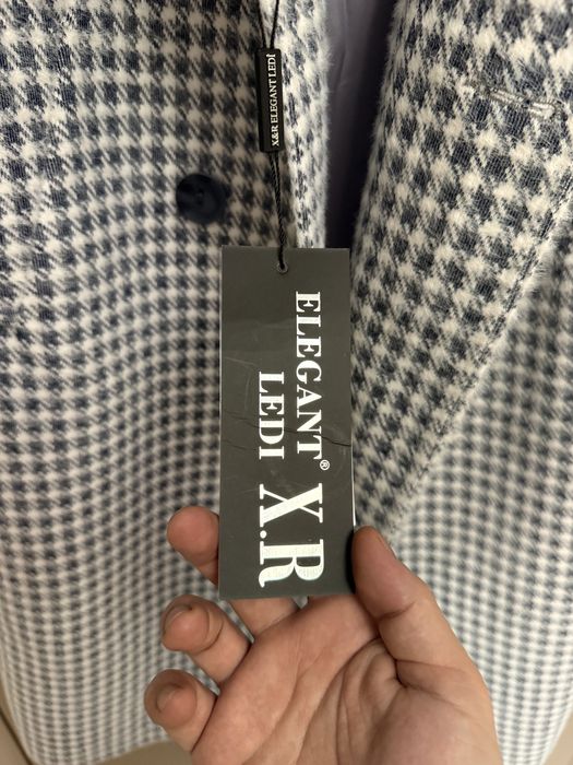 Продам стильное женское пальто