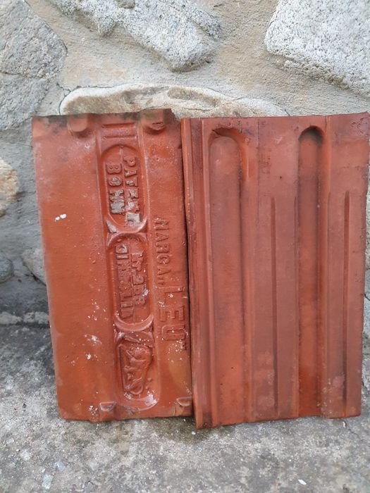 Tigla marca Leu Jimbolia